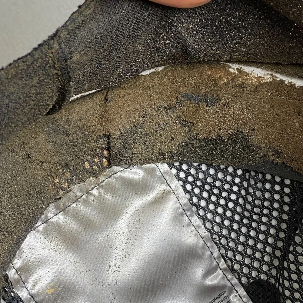 Charles Owen Ayr 8 Riding Helmet Black & Silver Size 7 57 cm Used READ - Picture 13 of 13